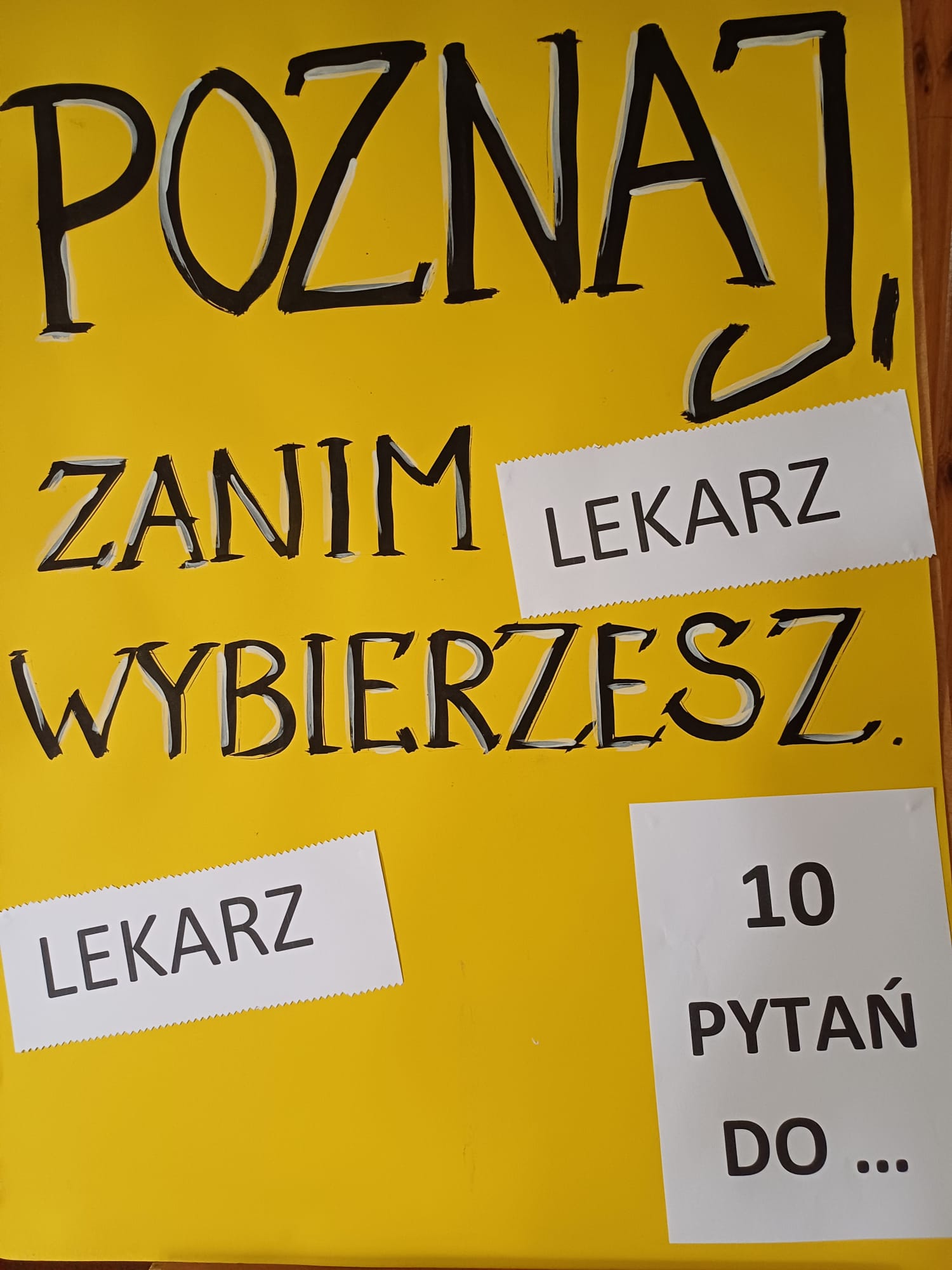 Plakat informujący o tytule spotkania.