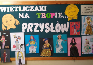 Tablica z pracami uczniów. fot. E. Unger